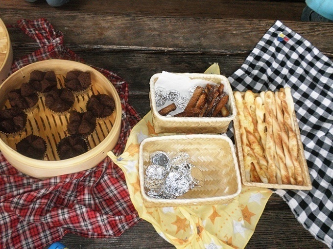 遊びと食事はセット